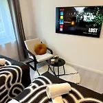 Lion Апартаменты *